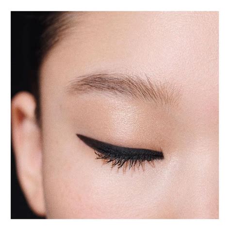 chanel calligraphie eyeliner review|eyeliner for sensitive eyes.